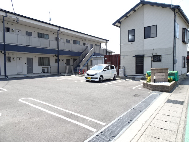 3/10 駐車場
