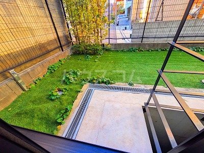 15/24 バルコニー