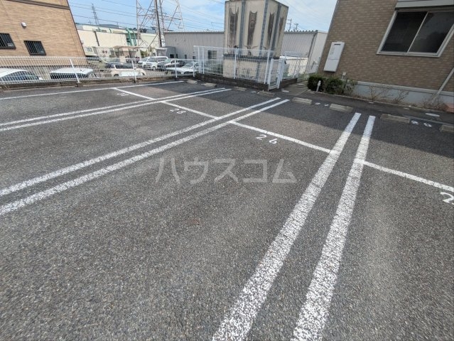 3/4 駐車場
