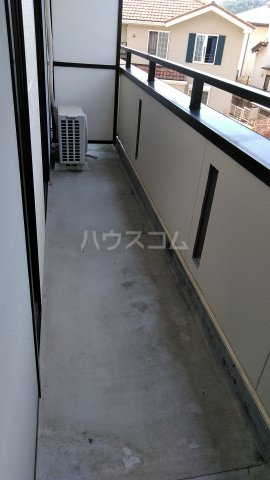 23/30 バルコニー