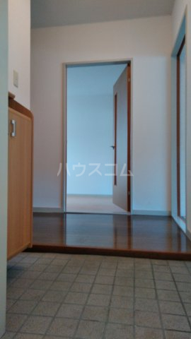 14/30 玄関