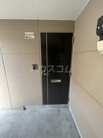 2/5 エントランス