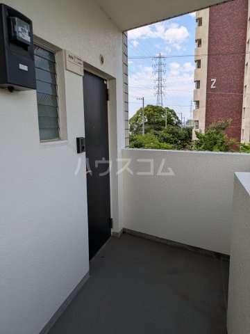 22/30 エントランス