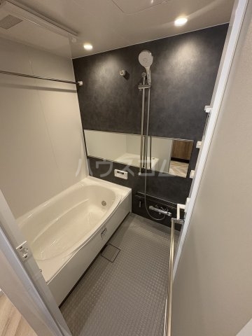 15/30 浴室