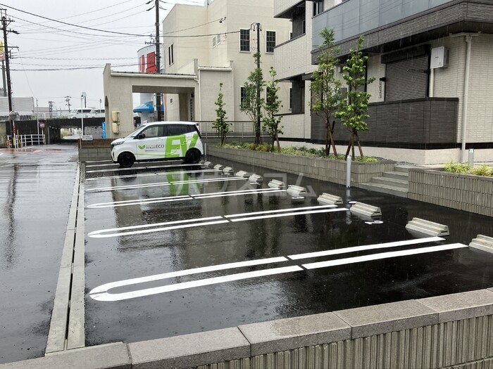 28/30 駐車場