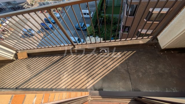 18/30 バルコニー