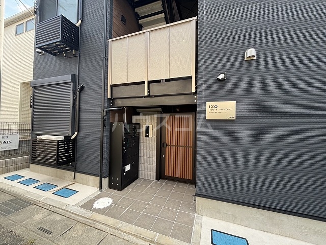 2/3 エントランス