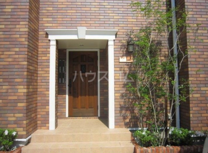 3/8 エントランス