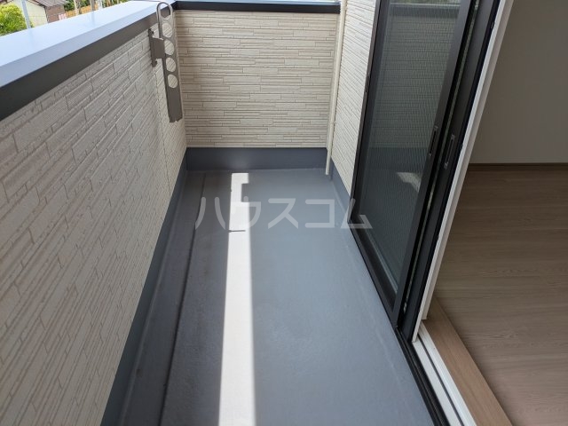 15/28 バルコニー