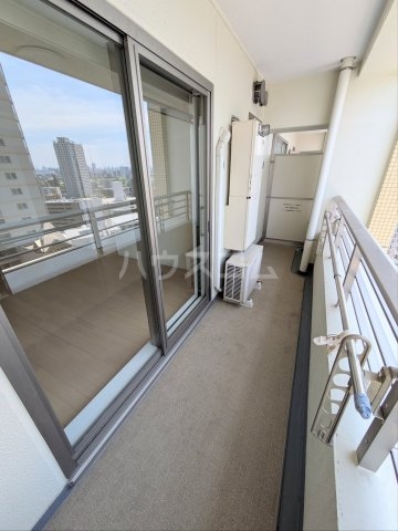 20/30 バルコニー