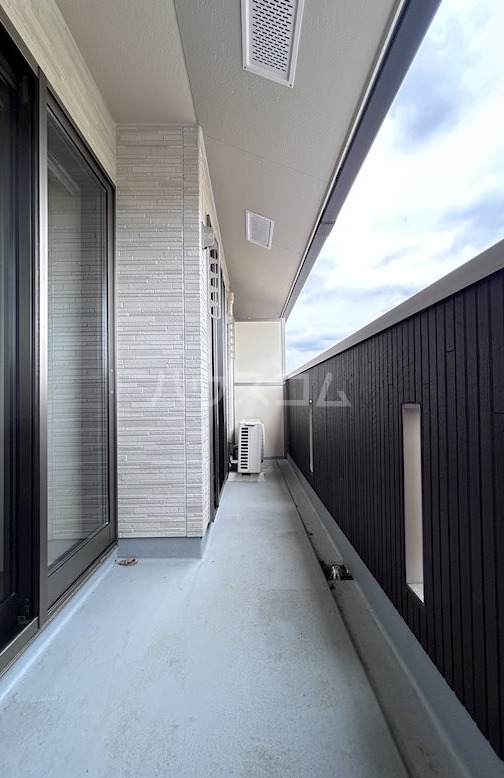 13/24 バルコニー