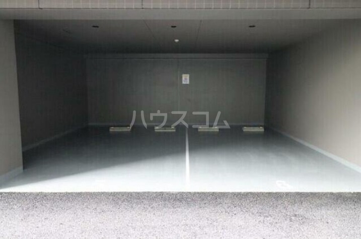 14/15 駐車場
