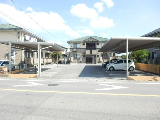 15/24 駐車場
