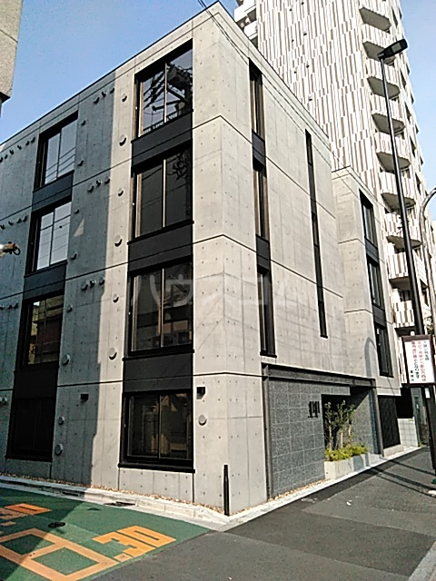 2/30 外観