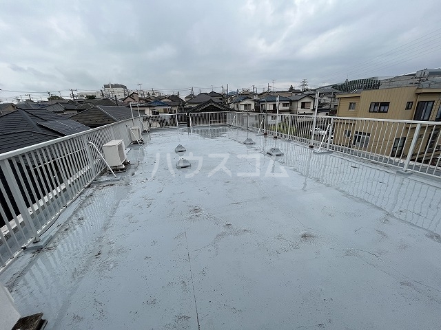 29/30 エントランス