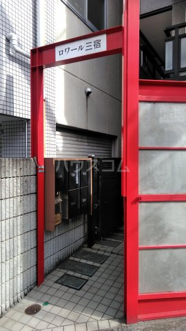 22/24 エントランス