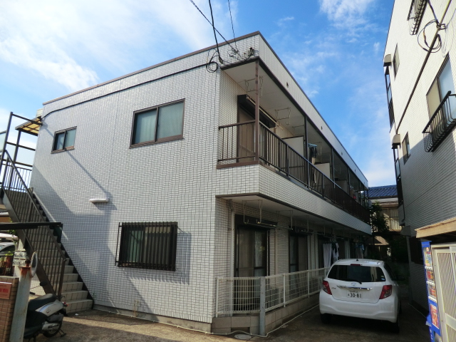 22/30 エントランス