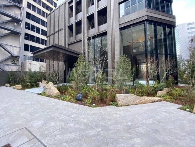 14/23 エントランス