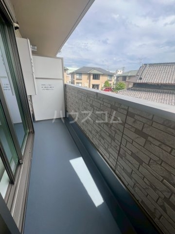 27/30 バルコニー