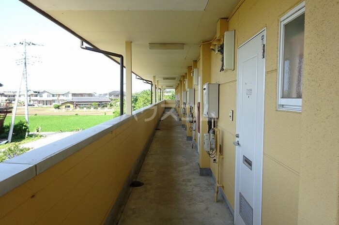 15/17 エントランス