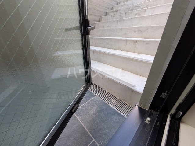 15/27 バルコニー