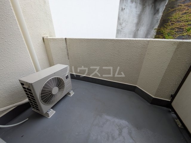 16/27 バルコニー