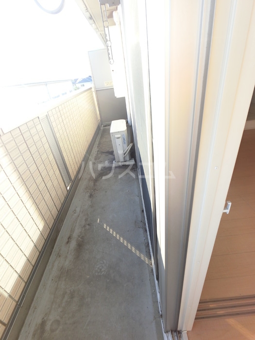 13/27 バルコニー