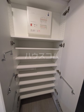 収納