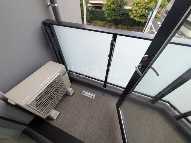 14/28 バルコニー