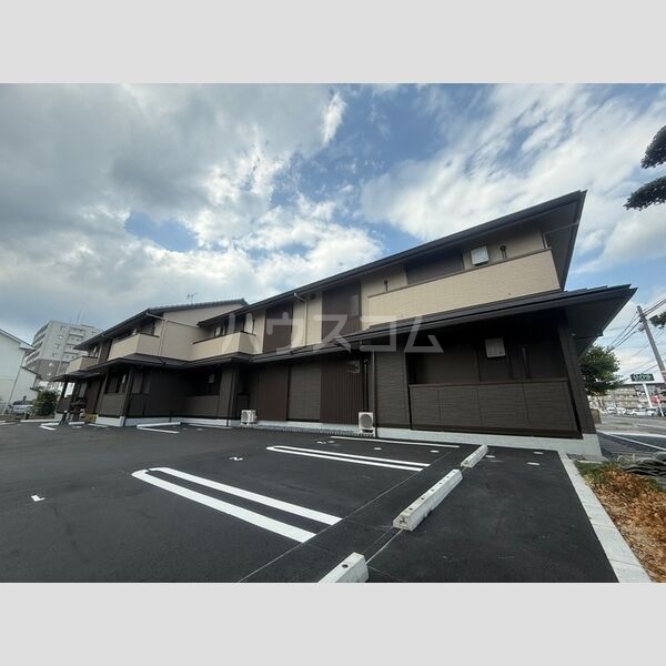 グランメゾンＥの外観