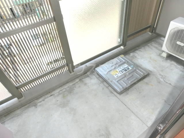 17/30 バルコニー