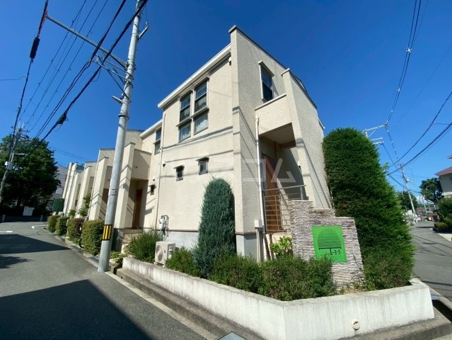 建石ヒルズ外観写真