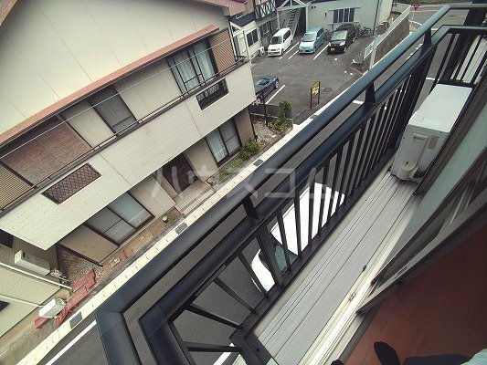 17/27 バルコニー