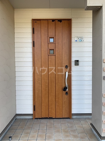 17/19 エントランス