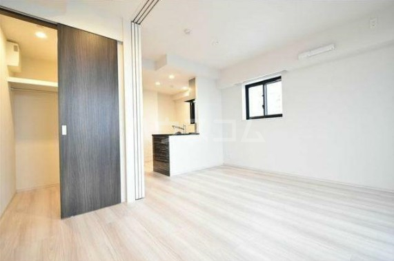 4/18 リビング/ダイニング