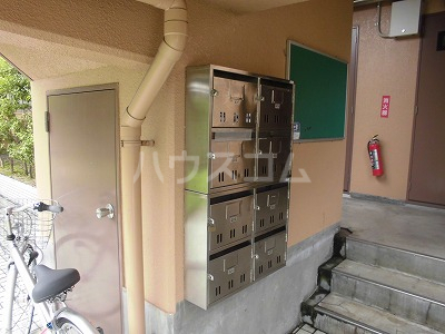 28/30 エントランス