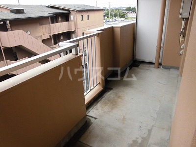 23/30 バルコニー