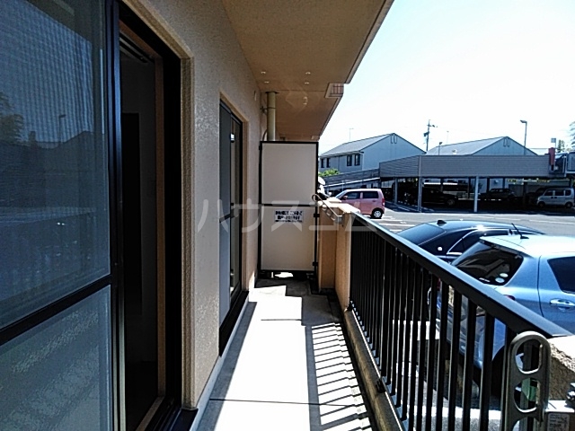 23/30 バルコニー