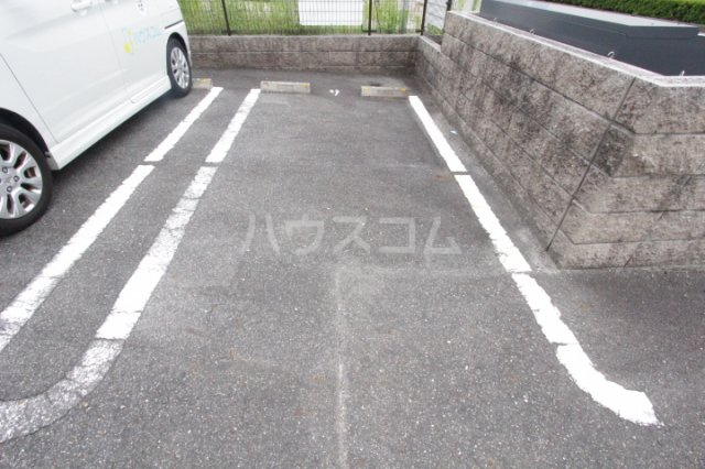 24/30 駐車場