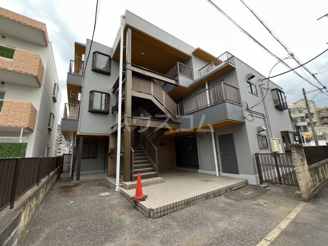 2/10 エントランス