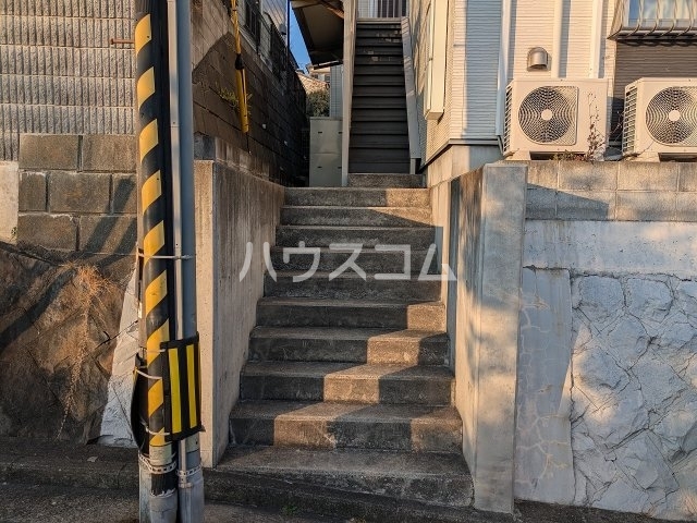 19/29 エントランス