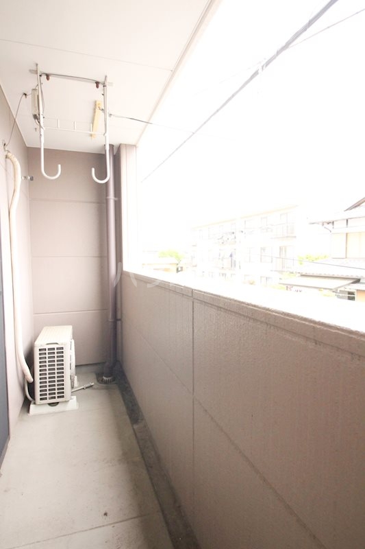 13/21 バルコニー