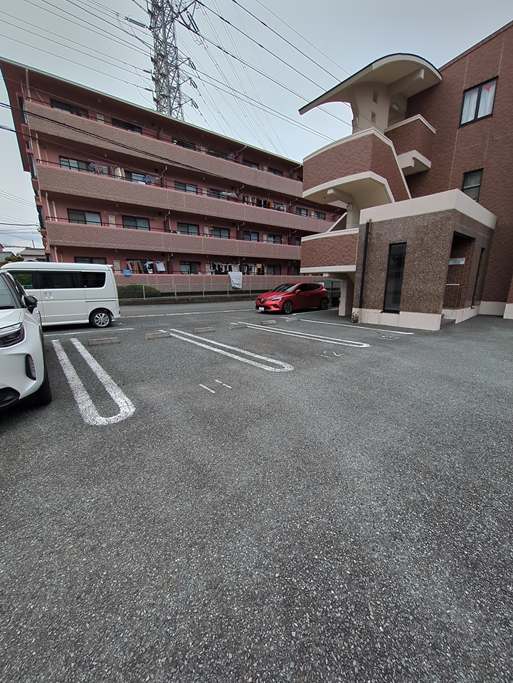 20/24 駐車場