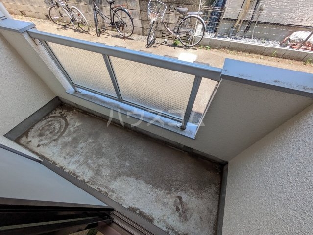 25/30 バルコニー