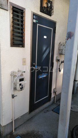 19/29 エントランス