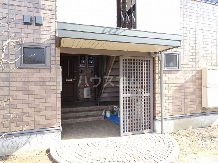 20/22 エントランス