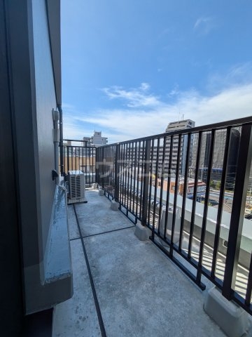 27/30 バルコニー