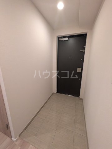 14/30 玄関