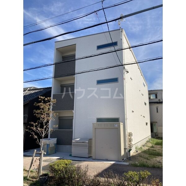1/24 外観