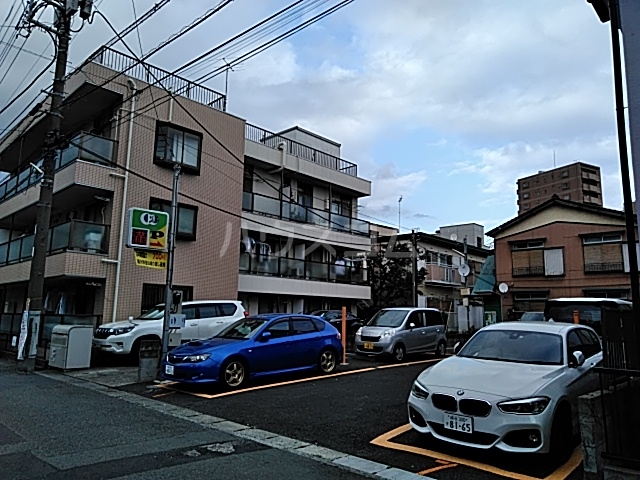 4/12 駐車場